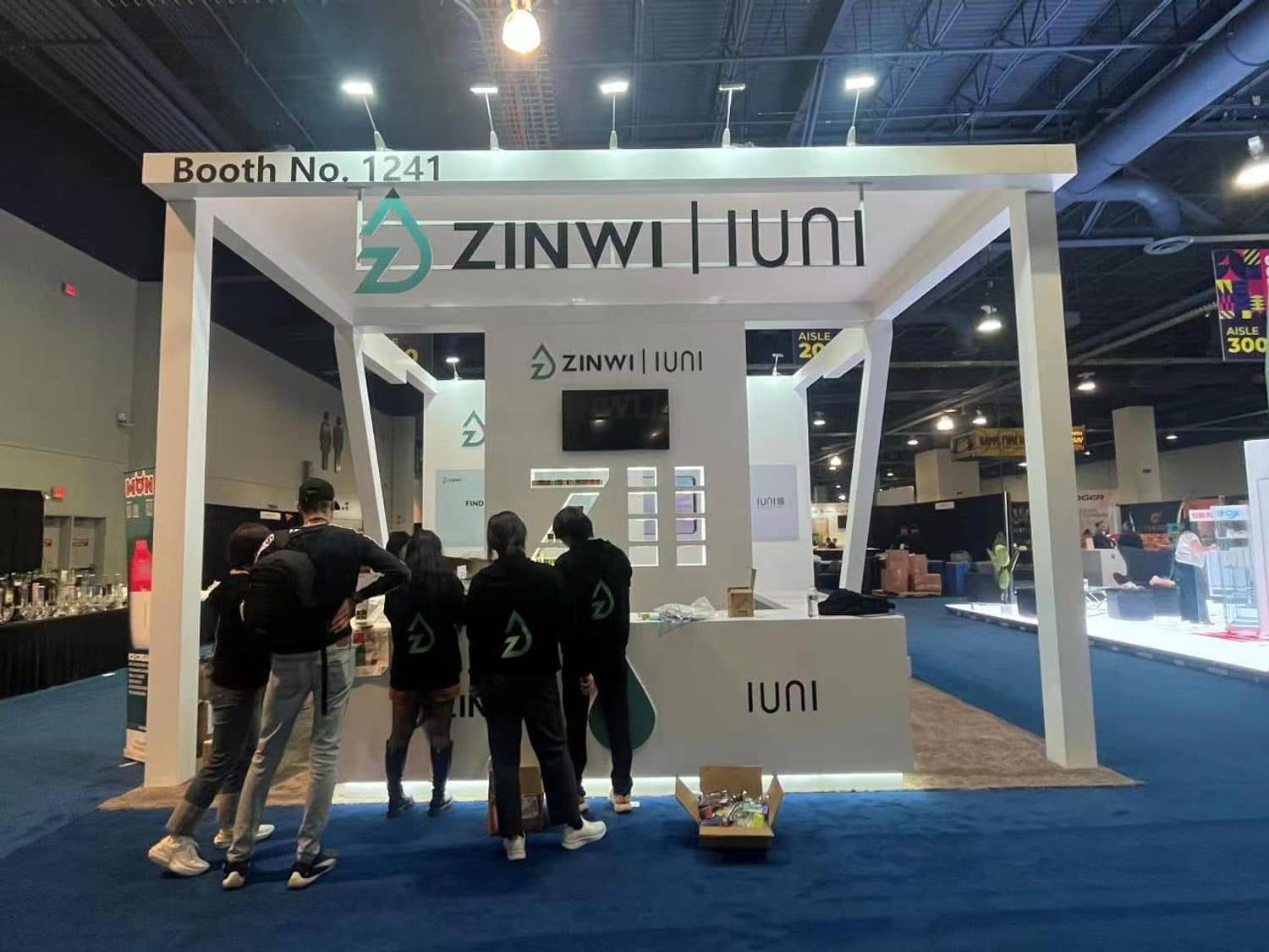 美国烟草展TPE-ZINWI IUIN展位设计搭建
