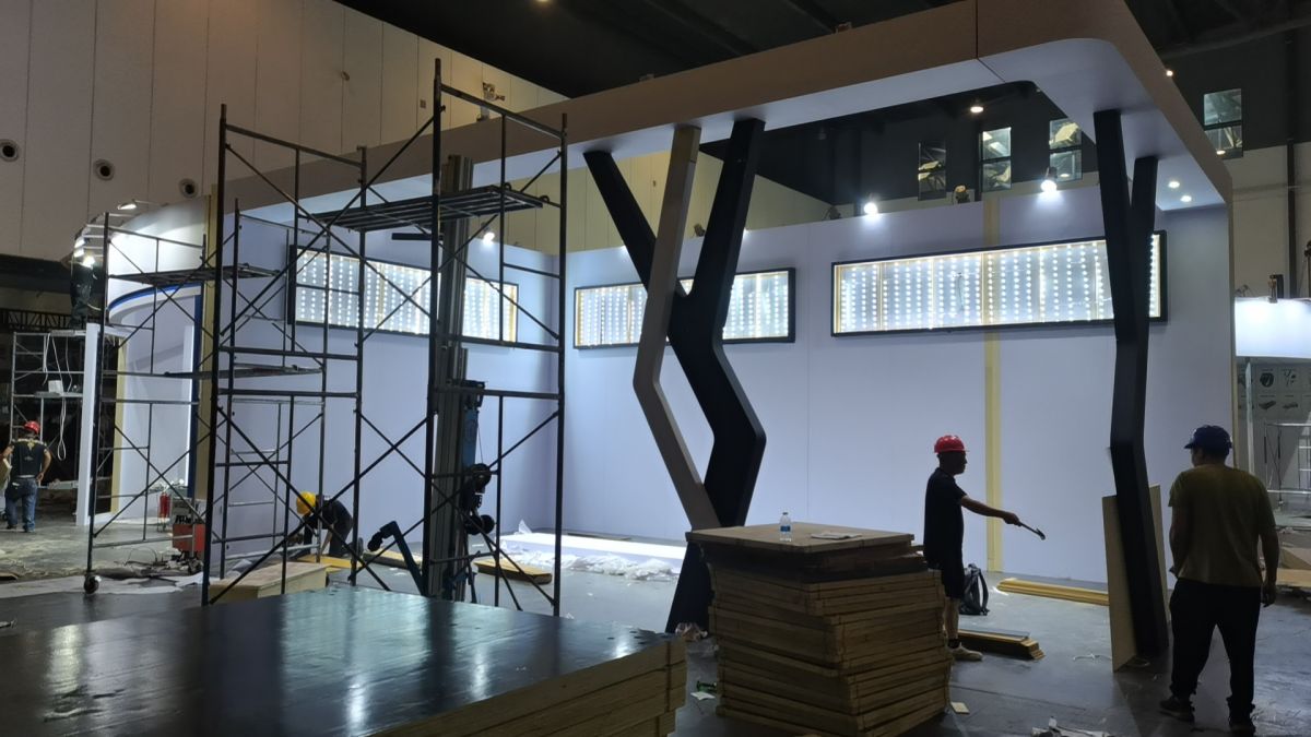美国展会搭建价钱一览表:不同规模与需求的费用对比(图1) 美国展会搭建价钱一览表:不同规模与需求的费用对比(图1)